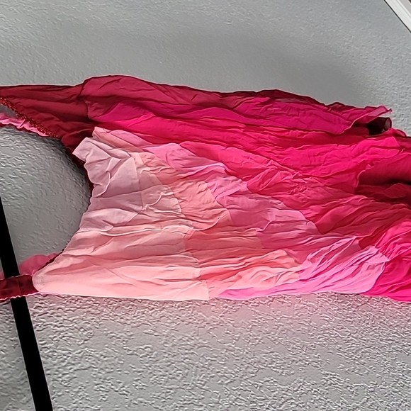 Dress/top - Picture 2 of 4